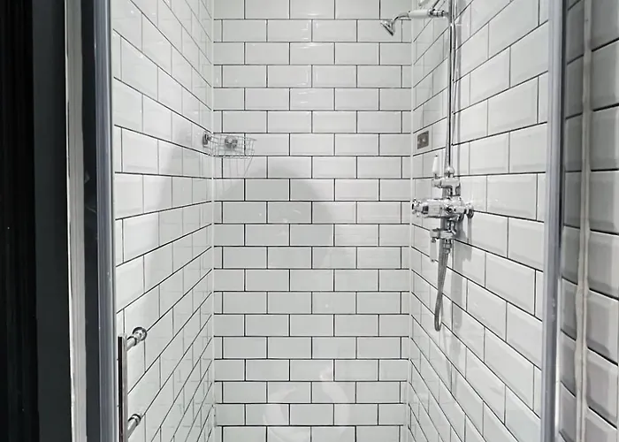 Апартаменти 1 Bed Luxury *