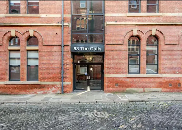 1 Bed Luxury Апартаменты *