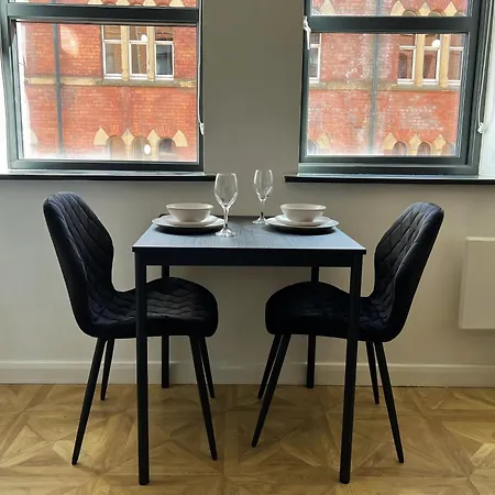 1 Bed Luxury Leeds (West Yorkshire)